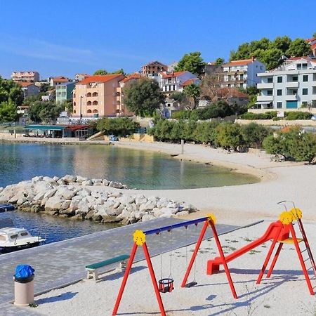 Apartmani Ines Marina Exterior photo