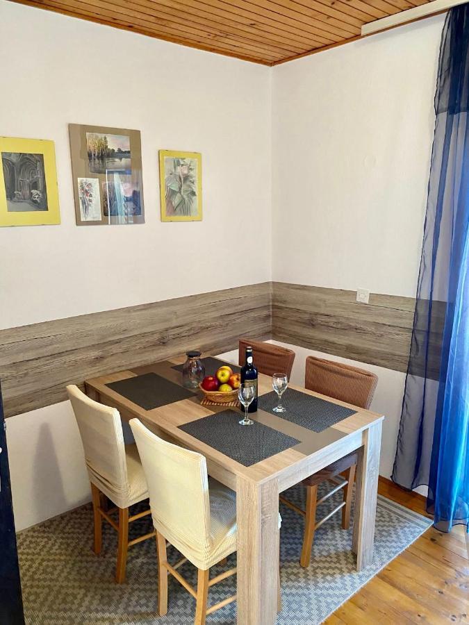 Apartmani Ines Marina Exterior photo